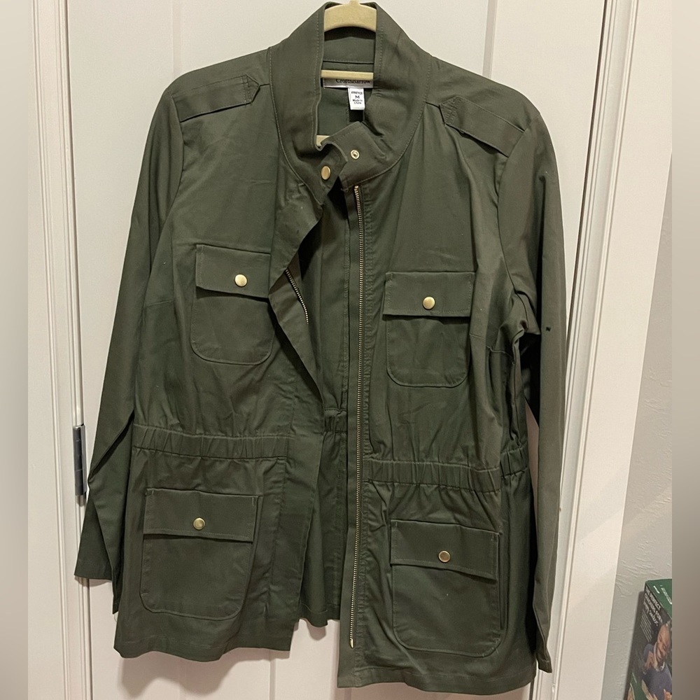 Croft & Barrow - olive green jacket with snap front - size Medium